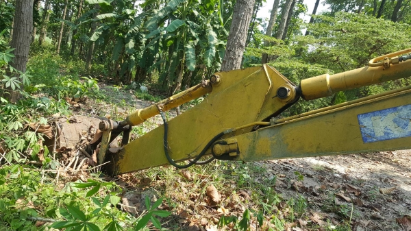 ขาย แบคโฮ KATO HD550 เครื่องยนต์ 6D14 165 แรงม้า ปั้มดี ช่วงล่างดี เอกสารใบซื้อขาย ราคาต่อรองได้ ขาย แบคโฮ KATO HD550 เครื่องยนต์ 6D14 165 แรงม้า ปั้มดี ช่วงล่างดี เอกสารใบซื้อขาย ราคาต่อรองได้