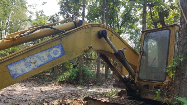 ขาย แบคโฮ KATO HD550 เครื่องยนต์ 6D14 165 แรงม้า ปั้มดี ช่วงล่างดี เอกสารใบซื้อขาย ราคาต่อรองได้ ขาย แบคโฮ KATO HD550 เครื่องยนต์ 6D14 165 แรงม้า ปั้มดี ช่วงล่างดี เอกสารใบซื้อขาย ราคาต่อรองได้