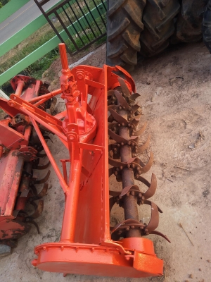 ขายโรตารี่1.60ใบดียอยครบเครื่องพร้อมใช้ ขายโรตารี่1.60ใบดียอยครบเครื่องพร้อมใช้