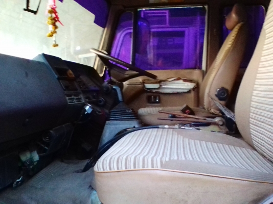 ขายรถสิบล้อดั้มF18 สองเพลา เครื่องHO7C 185แรงม้า สภาพพร้อมใช้งาน ภาษีไม่ขาดเจ้าของใช้รักษาดูแลดี