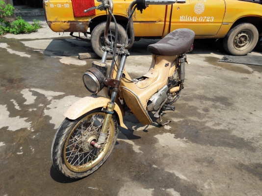 ชาลีขับได้เครื่องเดิมๆราคาถูกมาก ชาลีขับได้เครื่องเดิมๆราคาถูกมาก
