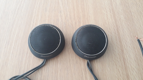 ทวิสเตอร์ Carrozzeria Pioneer