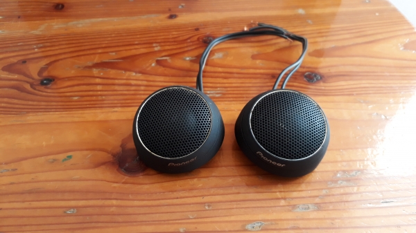 ทวิสเตอร์ Carrozzeria Pioneer