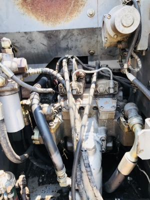 ขาย HITACHI ZX225USR  ไมล์ 13,xxxชม.มีไลนหัวกระแทก รถพร้อมใช้งาน