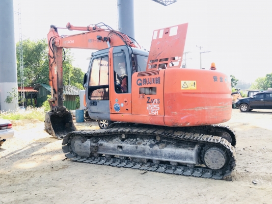 ขาย HITACHI ZX225USR  ไมล์ 13,xxxชม.มีไลนหัวกระแทก รถพร้อมใช้งาน