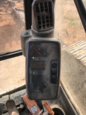 ขาย HITACHI ZX225USR  ไมล์ 13,xxxชม.มีไลนหัวกระแทก รถพร้อมใช้งาน