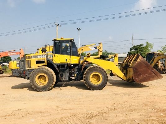 ขาย รถตักKOMATSU WA380-6 เครื่อง เกียรดี รถพร้อมใช้งาน เอกสารอินวอย