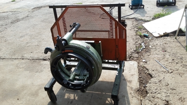 เครื่งกลึงจานเบรก เครื่งกลึงจานเบรก