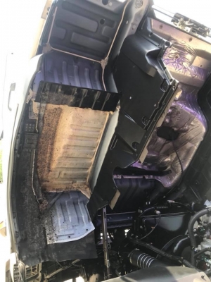 Hino mega FG8JRLA Euro 3 เครื่องคอมมอลเรล 212 เเรง ตู้ 10 บานเปิดได้รอบไม่มีเสากลาง ช่วงยาว 7.50 เมต