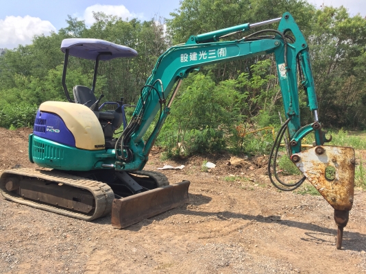 ‼️ มาแล้วรถเก่านอกสวยเดิม ‼️ KOMATSU 30MR-1 ขนาดPC-30 รถเก่านอกแท้100\% <หัวกระแทก พร้อม บุ้งกี๋> #คอลโทนสั้นปั๊มนิ้ว ระบบไว รถพร้อมใช้งาน เอกสารใบอินวอยครบ            ????ราคา  450,000 ต่อรองได้???? ☎️สนใจติดต่อ  096-3268553  (สถิตย์พันธ์) ???? ID L