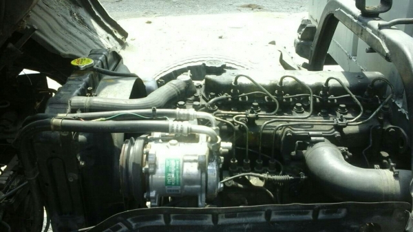 รถFC2W ตู้ 10 บาน ยาว5เมตร เครื่องยนต์120แรง มีแอร์ พวงมาลัยเพาเวอร์