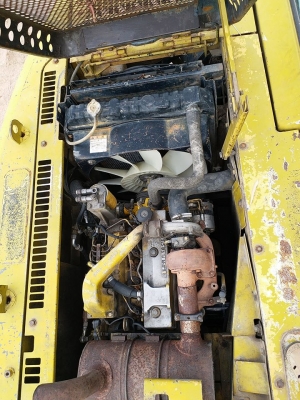 ขายรถขุดแบ็คโค KOMATSU PC120-6 ไฟฟ้าครบ เอกสารเล่มทะเบียน เอวแน่นช่วงล่างดี บูมสวยพร้อมลงงาน