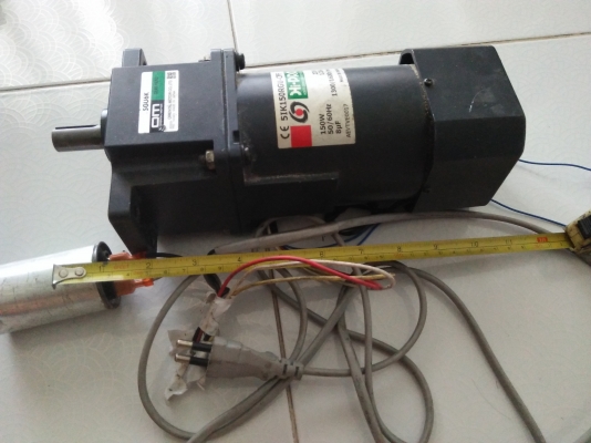 มอเตอร์เกียร220v150wเสียบปลั๊กไฟบ้านได้เลยครับรอบ250ต่อนาที มอเตอร์เกียร220v150wเสียบปลั๊กไฟบ้านได้เลยครับรอบ250ต่อนาที