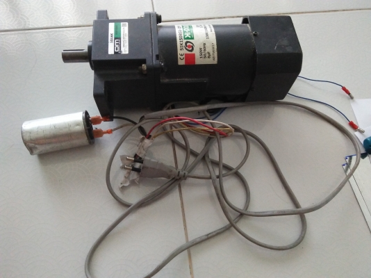 มอเตอร์เกียร220v150wเสียบปลั๊กไฟบ้านได้เลยครับรอบ250ต่อนาที มอเตอร์เกียร220v150wเสียบปลั๊กไฟบ้านได้เลยครับรอบ250ต่อนาที