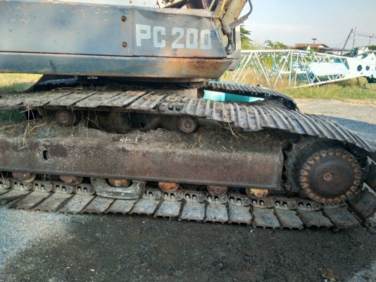 ขายรถแบคโคPC200-3สภาพดีพร้อมใช้งานเดิมๆทั้งคัน ขายรถแบคโคPC200-3สภาพดีพร้อมใช้งานเดิมๆทั้งคัน