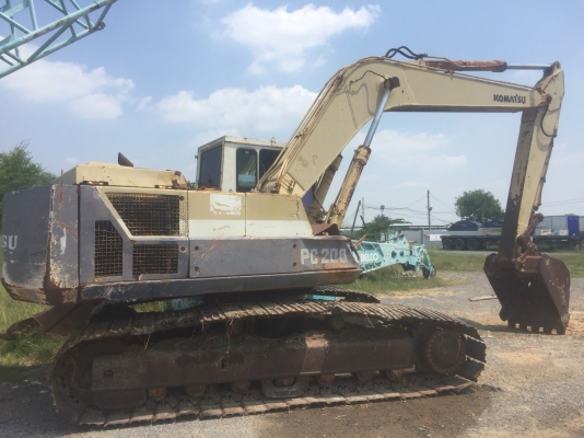 ขายรถแบคโคPC200-3สภาพดีพร้อมใช้งานเดิมๆทั้งคัน ขายรถแบคโคPC200-3สภาพดีพร้อมใช้งานเดิมๆทั้งคัน