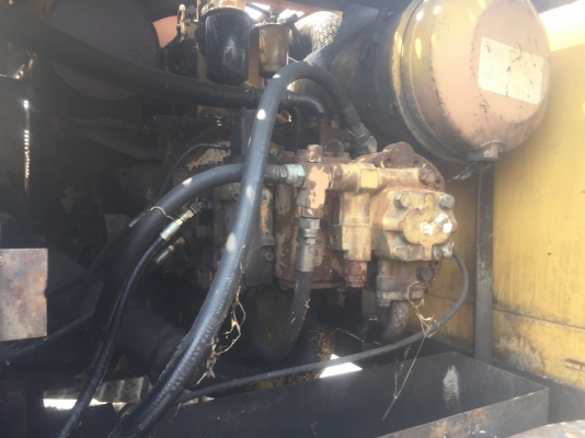 ขายรถแบคโคPC200-3สภาพดีพร้อมใช้งานเดิมๆทั้งคัน ขายรถแบคโคPC200-3สภาพดีพร้อมใช้งานเดิมๆทั้งคัน