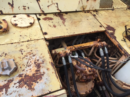 ขายรถแบคโคPC200-3สภาพดีพร้อมใช้งานเดิมๆทั้งคัน ขายรถแบคโคPC200-3สภาพดีพร้อมใช้งานเดิมๆทั้งคัน