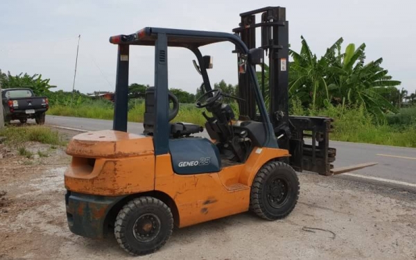 ขายด่วนรถยก TOYOTA7FG25ยก2.5 ตันเสาสูง3.5เมตรยางตัน4เส้นรถนอกนำเข้ายังไม่เคยใช้งานในเมืองไทยเลย ขายด่วนรถยก TOYOTA7FG25ยก2.5 ตันเสาสูง3.5เมตรยางตัน4เส้นรถนอกนำเข้ายังไม่เคยใช้งานในเมืองไทยเลย