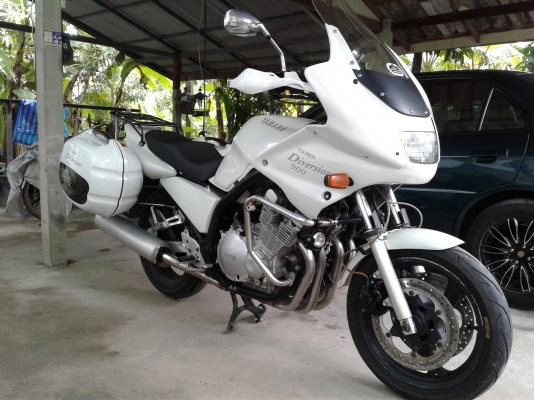 Yamaha diversion900 ขับเคลื่อนด้วยเพลา สวยใสดังภาพ เอกสารครบ