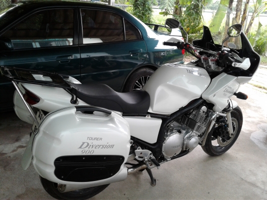 Yamaha diversion900 ขับเคลื่อนด้วยเพลา สวยใสดังภาพ เอกสารครบ
