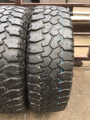 ยาง Mud Maxxis 235 75 15 ปลายปี13 พร้อมใช้งาน ราคาไม่แพง