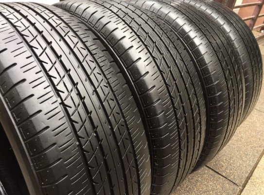 ยาง Bridgestone 215 55 17 สิ้นปี16 ดอกเต็ม ไม่มีปะ ใช้ยาว ราคาไม่แพง ยาง Bridgestone 215 55 17 สิ้นปี16 ดอกเต็ม ไม่มีปะ ใช้ยาว ราคาไม่แพง