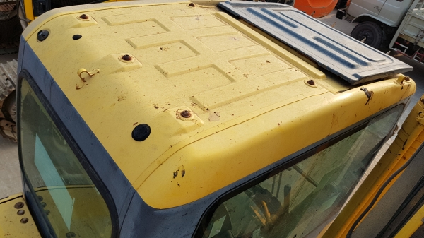 ขายรถแบ็คโฮ KOMATSU PC200-7 บูมยาว สภาพพร้อมใช้งาน