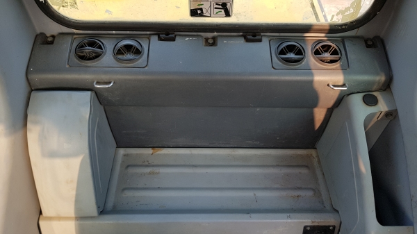 ขายรถแบ็คโฮ KOMATSU PC200-7 บูมยาว สภาพพร้อมใช้งาน