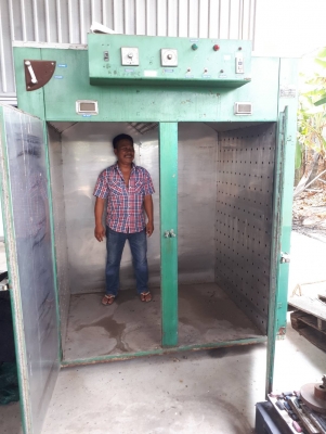 ขายตู้อบมี6ใบพร้อมใช้ครับอบได้หลายอย่างครับถูกๆๆใบละ48000เป็นสแตนเลสครับ ขายตู้อบมี6ใบพร้อมใช้ครับอบได้หลายอย่างครับถูกๆๆใบละ48000เป็นสแตนเลสครับ