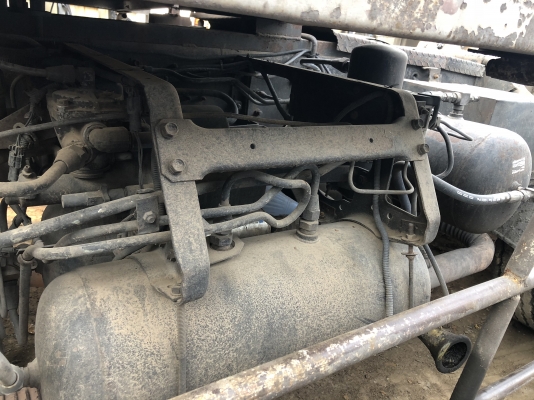 ขาย10ล้อหัวลากISUZU 270 ปี45 เครื่อง6SD 270แรง