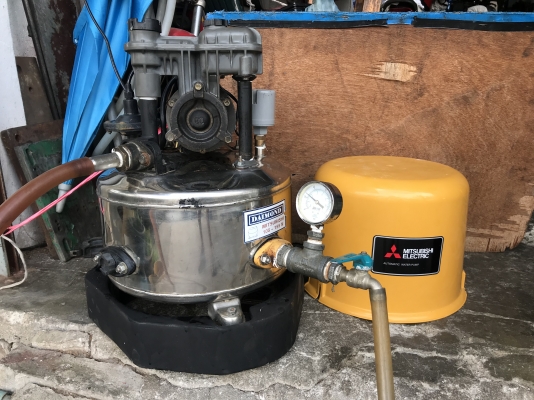 ขายปั้มน้ำอัตโนมัติ Mitsubishi 150W ถังสแตนเลสอย่างหนา สภาพสวยเดิมๆ หมุนนิ่ม ตรวจเช็คแรงดันเรียบร้อย ไม่มีรั่วซึม พร้อมใช้งาน ราคา 2,600 บาทพร้อมส่ง