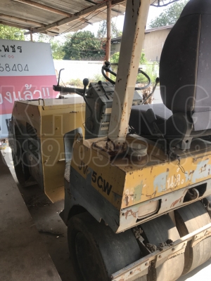 ขายด่วน รถบด komatsu 2/5 ตัน  รถพร้อมใช้ มีทะเบียนพร้อมโอนขาย 245000