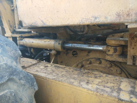 ขาย รถเกรด CAT 12G 61M8043 เครื่อง 8Z รถพร้อมใช้งาน เอกสารเล่มทะเบียนครบ ราคาต่อรองได้ครับ