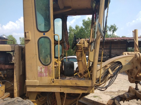 ขาย รถเกรด CAT 12G 61M8043 เครื่อง 8Z รถพร้อมใช้งาน เอกสารเล่มทะเบียนครบ ราคาต่อรองได้ครับ