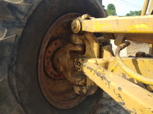 ขาย รถเกรด CAT 12G 61M8043 เครื่อง 8Z รถพร้อมใช้งาน เอกสารเล่มทะเบียนครบ ราคาต่อรองได้ครับ