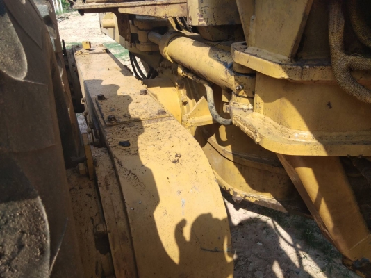 ขาย รถเกรด CAT 12G 61M8043 เครื่อง 8Z รถพร้อมใช้งาน เอกสารเล่มทะเบียนครบ ราคาต่อรองได้ครับ