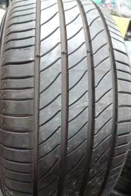 ยางใหม่ ตกปีไม่เคยลงดิน MICHELIN 225/55R16 ชุดละ 3900 บาท ยางใหม่ ตกปีไม่เคยลงดิน MICHELIN 225/55R16 ชุดละ 3900 บาท