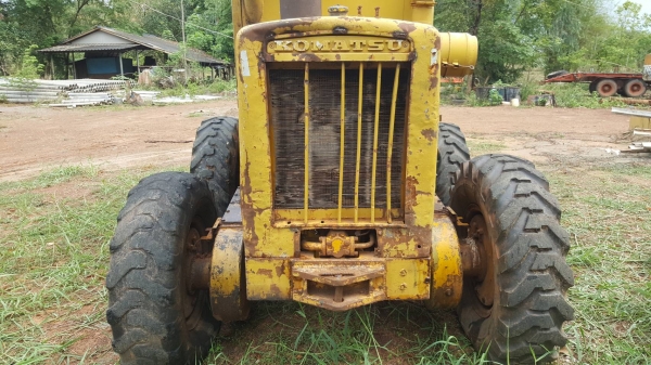 ขาย รถเกรด KOMATSU GD376H รถใช้งานได้ปกติ เครื่องดี เกียร์ดี ระบบไฮดรอริคใช้งานได้ทุกระบบ เอกสารใบซื้อขาย