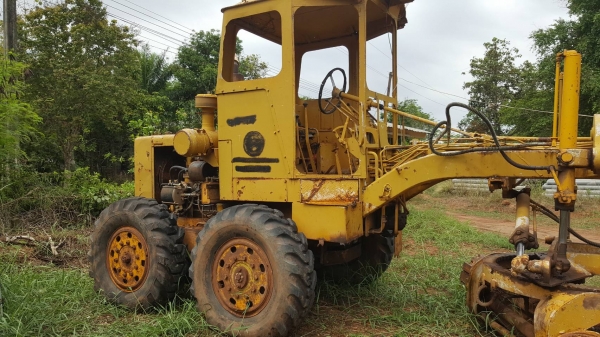 ขาย รถเกรด KOMATSU GD376H รถใช้งานได้ปกติ เครื่องดี เกียร์ดี ระบบไฮดรอริคใช้งานได้ทุกระบบ เอกสารใบซื้อขาย