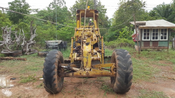 ขาย รถเกรด KOMATSU GD376H รถใช้งานได้ปกติ เครื่องดี เกียร์ดี ระบบไฮดรอริคใช้งานได้ทุกระบบ เอกสารใบซื้อขาย