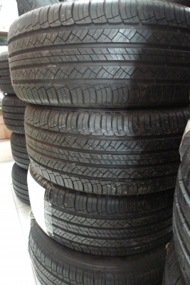 ยางใหม่ MICHELIN 235/55R17 ตกปี ไม่เคยลงดิน ขายชุดละ 4500 บาท ยางใหม่ MICHELIN 235/55R17 ตกปี ไม่เคยลงดิน ขายชุดละ 4500 บาท