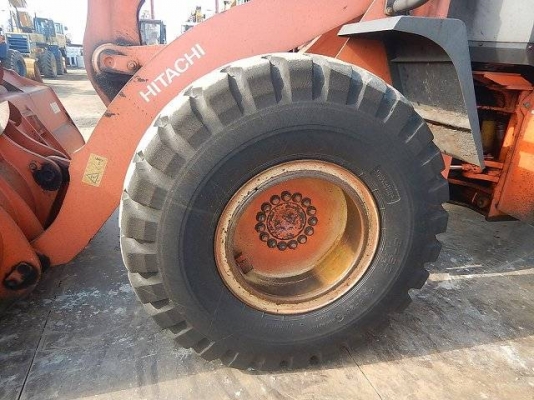 รถญี่ปุ่นเกรดA ขายถูก HITACHI LX130-7 เก่าญี่ปุ่นแท้ สภาพสวย ราคาไม่แพง โทร.090-986-2521 อ๊อบ