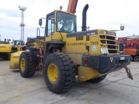รถญี่ปุ่นเกรดA ขายถูก KOMATSU WA300-3 จากญี่ปุ่นแท้ สภาพสวย พร้อมใช้งาน โทร.090-986-2521 อ๊อบ