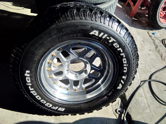 ขายแมคพร้อมยางขอบ 17