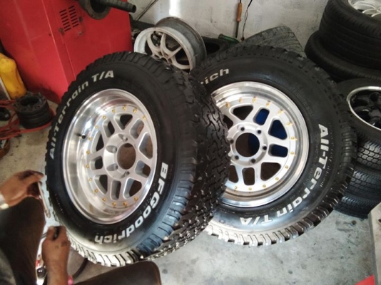 ขายแมคพร้อมยางขอบ 17