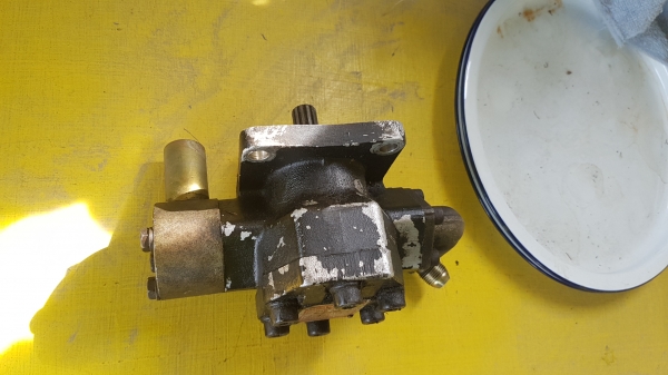 ขายปั๊มไฮโดรลิคญี่ปุ่นสวยๆ.3500บาท