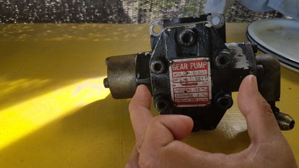 ขายปั๊มไฮโดรลิคญี่ปุ่นสวยๆ.3500บาท