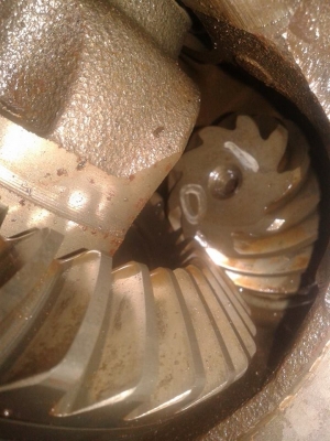 ชุดขับหน้าครบชุดisuzu โรดิโอปี93 ครบชุด