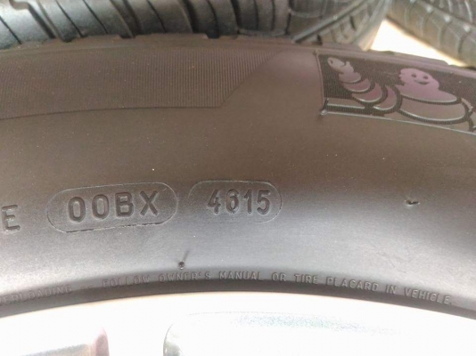 ล้อแม็ก New Fortuner ขอบ 18 พร้อมยาง Michelin Latitude 265 60 18 ผลิตปลายปี 2015(ลงพื้นวิ่งจริงต้นปี